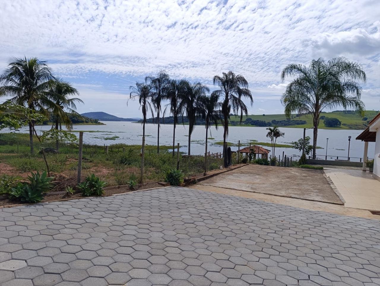 VENDE-SE RANCHO – RANCHO ACONCHEGO