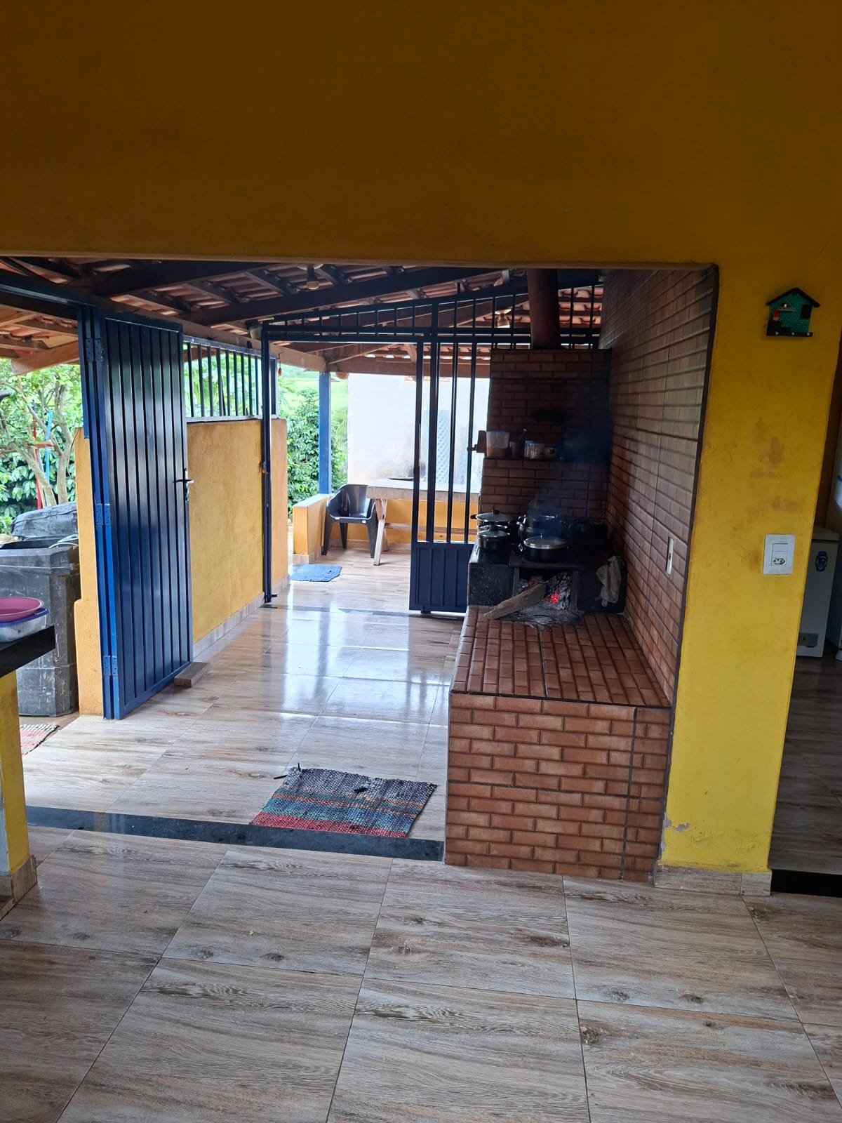 VENDE-SE SÍTIO