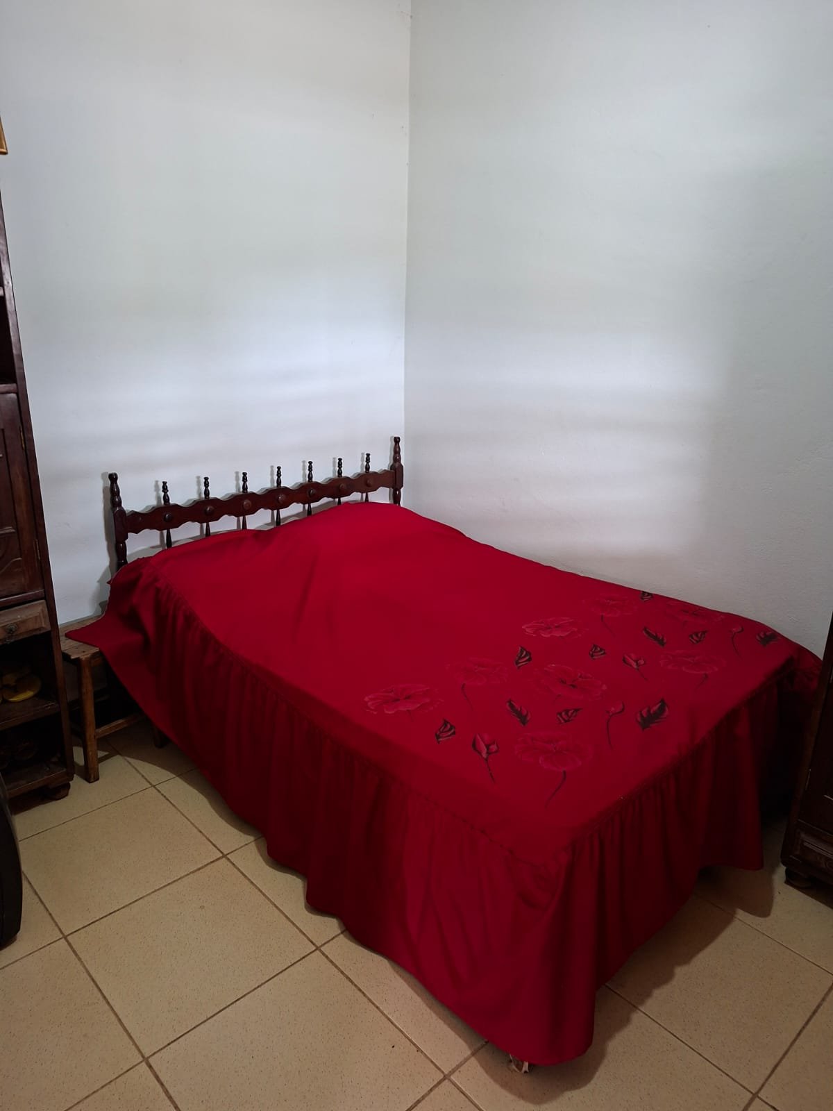 VENDE-SE SÍTIO